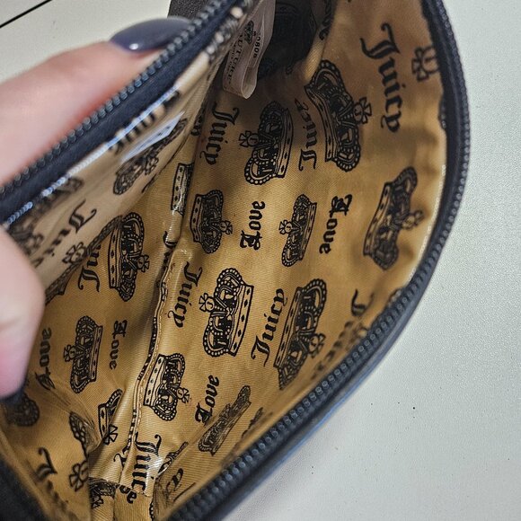 VIntage Juicy Couture Black Velour Pouch Makeup - Picture 3 of 3